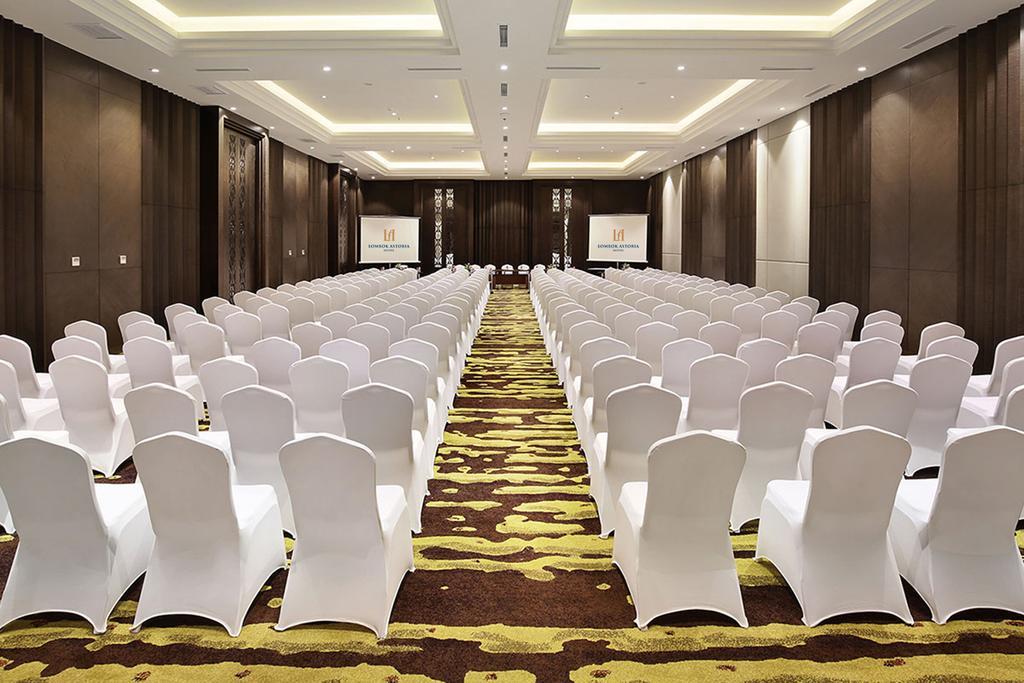 ลมโบะก์ แอสตอเรีย Hotel มาตารัม ภายนอก รูปภาพ