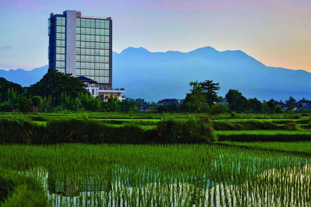 ลมโบะก์ แอสตอเรีย Hotel มาตารัม ภายนอก รูปภาพ